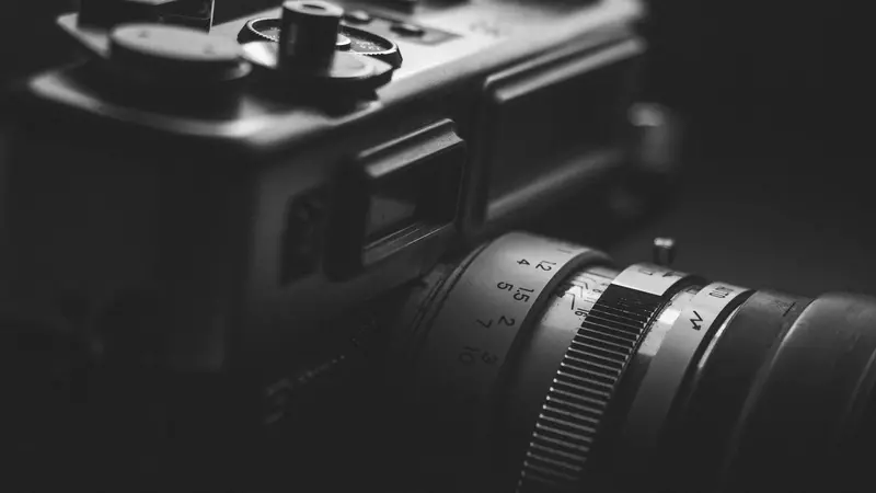 Hiring a Videographer vs. a Video Production Company